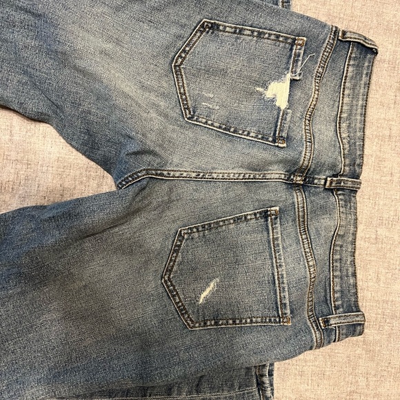 FASHION NOVA DISTRESSED BOYFRIEND JEANS SIZE 9 - Picture 5 of 5